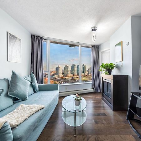 Downtown 1 Bedroom Water View Condo Vancouver Extérieur photo